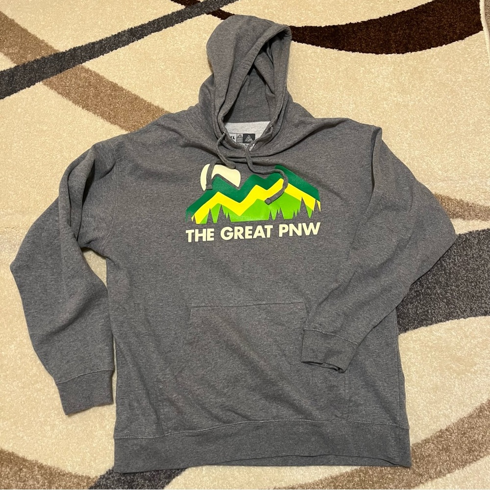 The Great Pacific Northwest Hoodie - SIZE XL - green & yellow mountain design